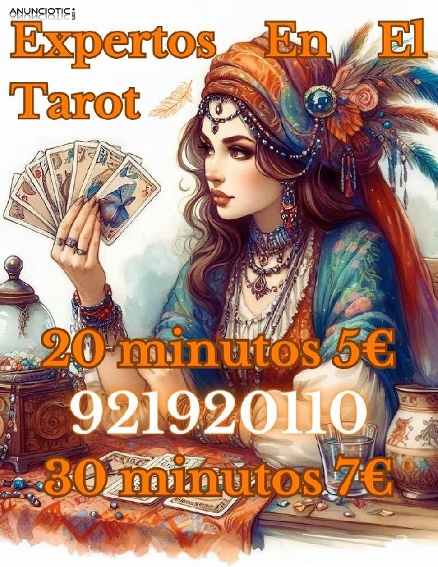 Juntos con mi tarot Descubrirás el futuro 10 minutos 3euros .