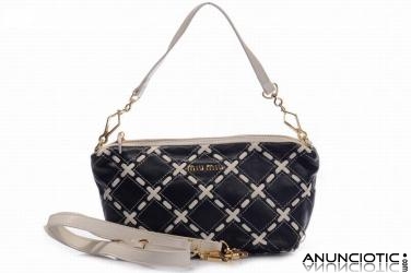 Ropa moda  ,bolsos :LV,GUCCI,PRADA etc.£º www.bolsos-marca.com  