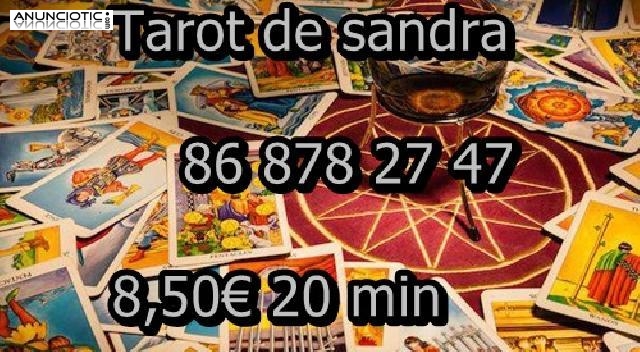 Tarot por visa 8,50 20 min 86 878 27 47 no gabinete