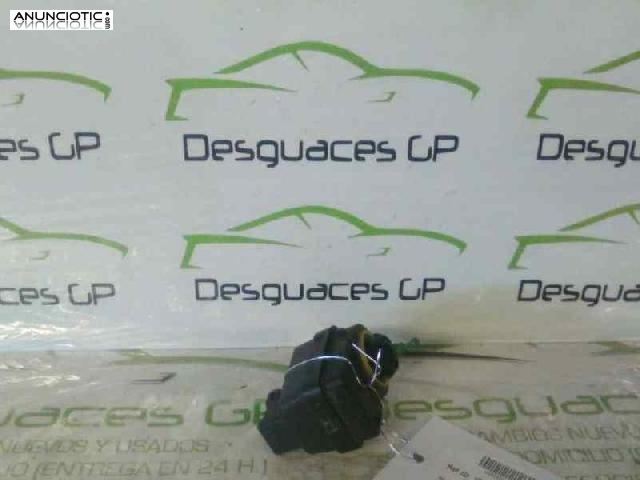 Motor regulacion faros de renault laguna