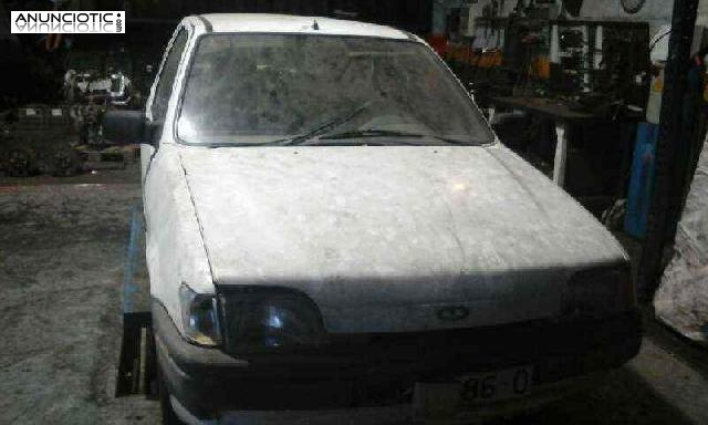 Mangueta del. izq. de ford fiesta