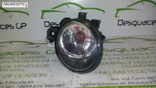 Faro antiniebla der. de renault clio