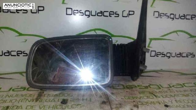 Retrovisor izq. de peugeot 205 id121561