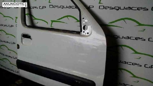 Puerta del. der. de renault kangoo