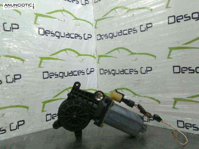 Motor elevalunas del. izq. de renault