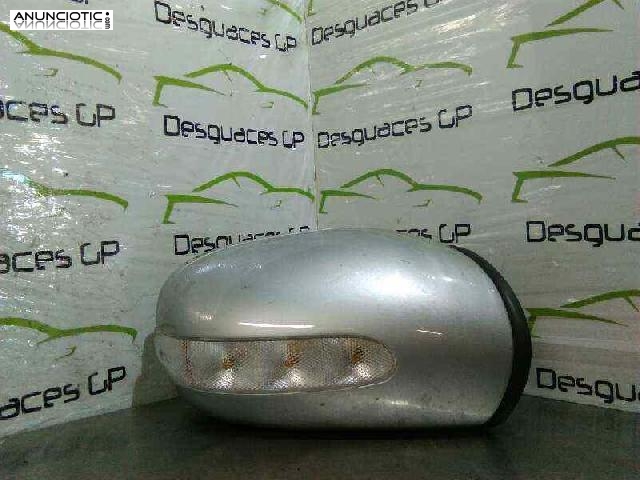 Retrovisor der. de mercedes clase c