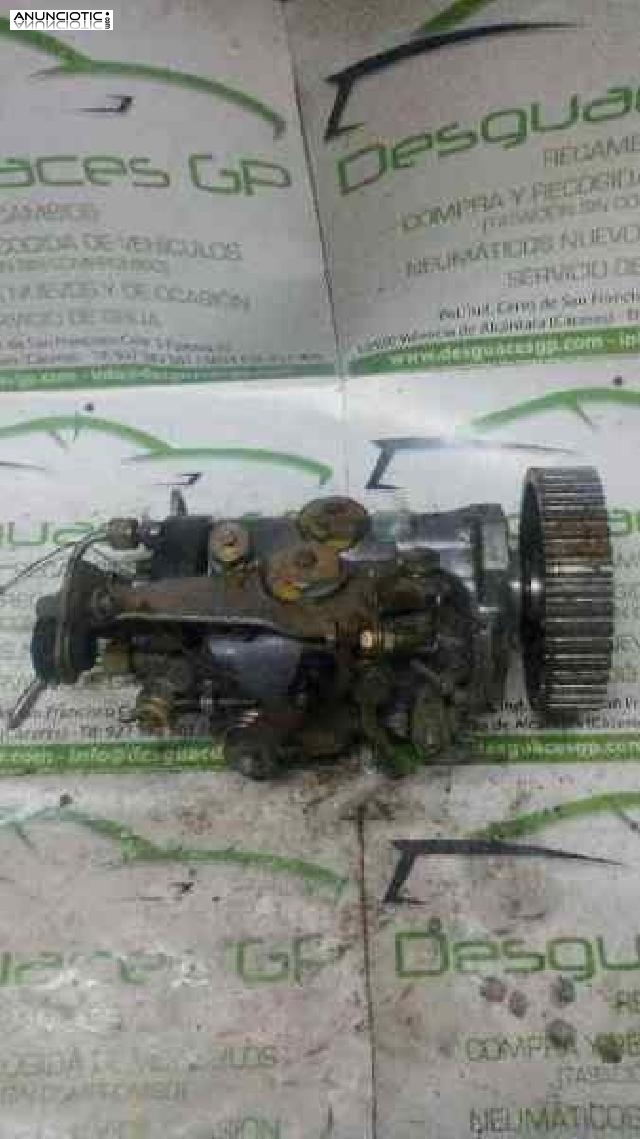 Bomba inyeccion de peugeot 205