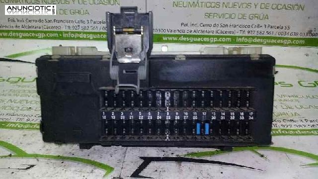 Caja fusibles 97647 de ford