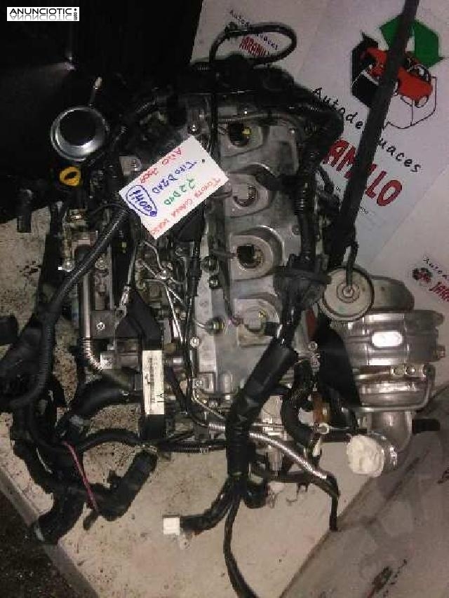 161117 motor toyota corolla verso 2.2