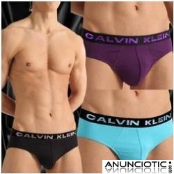 150 unidades de Calvin Klein  390