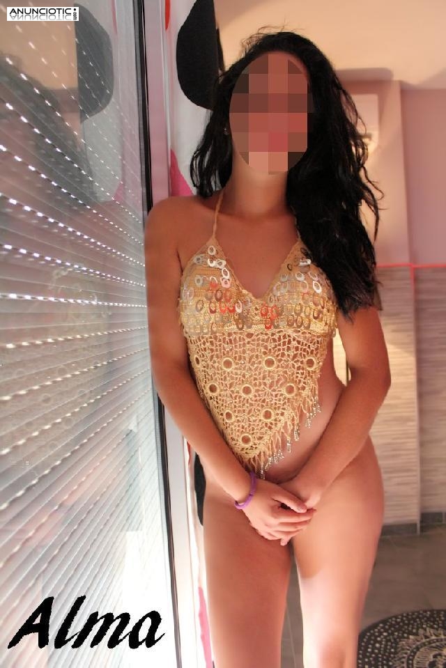 Preciosas jovencitas**Hoy especial ofertitas en Canovelles**