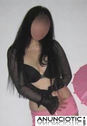 Deliciosa Oriental joven y hermosa. UN ESTRELLA EXOTICA ( 698819026 )