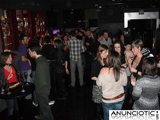 SE ALQUILA EN SABADELL BAR MUSICAL, DISCOBAR PARA FIESTAS PRIVADAS..