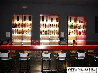 SE ALQUILA EN SABADELL BAR MUSICAL, DISCOBAR PARA FIESTAS PRIVADAS..