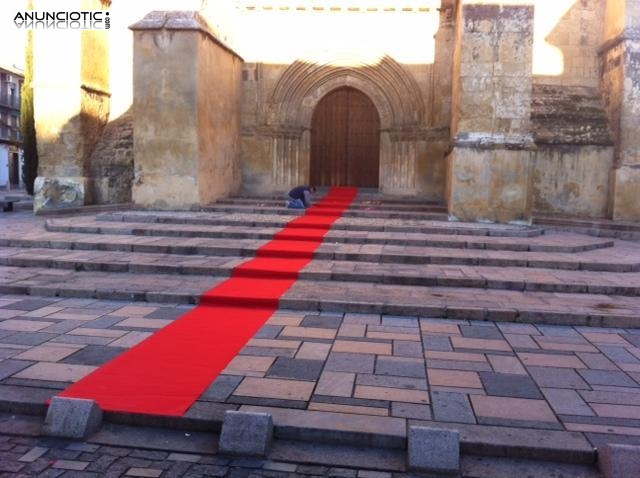 Moqueta roja para eventos y bodas