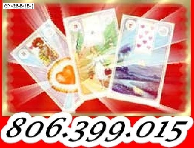 Tarot 806 399 015 de Maria Padilla  