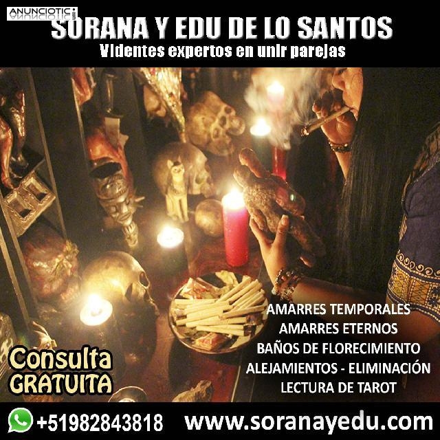 Maestros Sorana y Edu