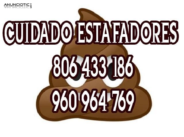 ESTAFADORES CUIDADO 806 433 186 y 960 964 769 NO LES DES TUS DATOS 