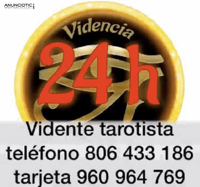 VIDENTE TAROTISTA EFECTIVO EN AMOR SALUD PAREJA TRABAJO DINERO , ( barata )