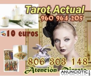 ¿BUSCAS UN TAROT ACTUAL Y REALISTA?