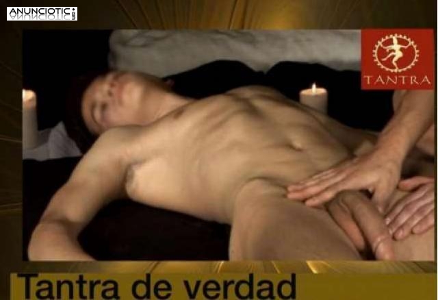 TANTRA EL ARTE DEL MASAJE TÁNTRICO BINDÚ SENSITIVO EN TATAMI CON CHICO HIND