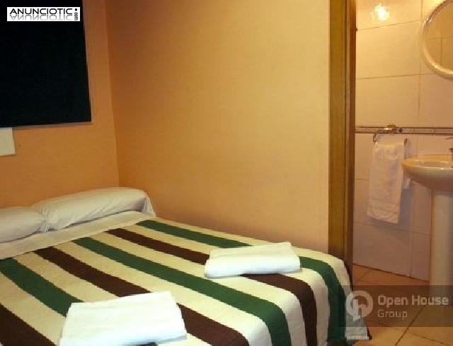 HOSTAL MORENO ZONA SAGRADA FAMILIA A