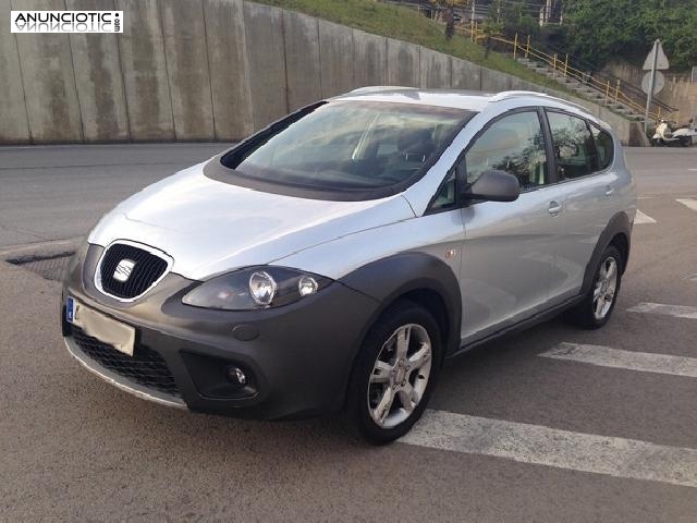 Seat Altea 4 2.0 Turbo 4WD 200CV Freetrach 4x4. Impecable.