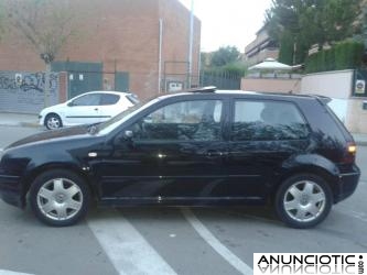 Vendo golf tdi 110 caballos. techo solar. climatizado. ordenador a bordo.