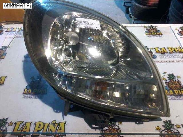 Faro derecho tipo 8200236595 de renault