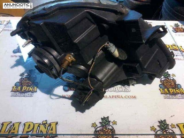 Faro derecho tipo 8200236595 de renault