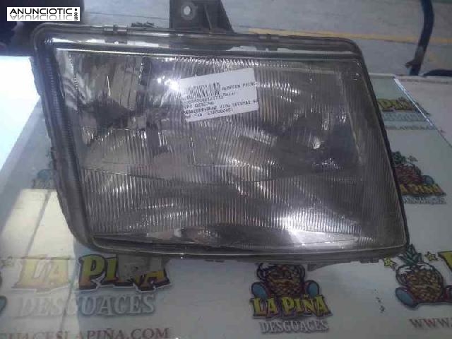 Faro derecho tipo 6388200061 de mercedes