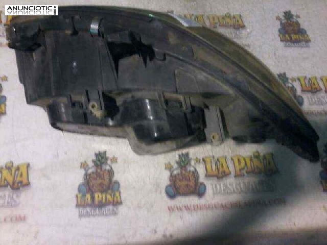 Faro derecho tipo 24670400 de mercedes -