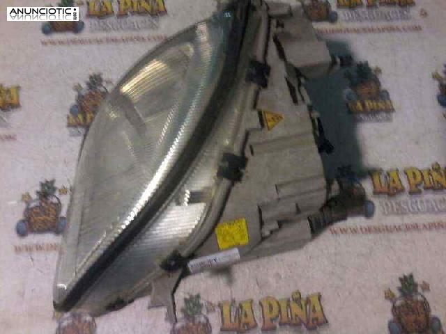 Faro derecho tipo 0301097272 de mercedes