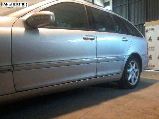 Puerta mercedes 2037200105 clase c