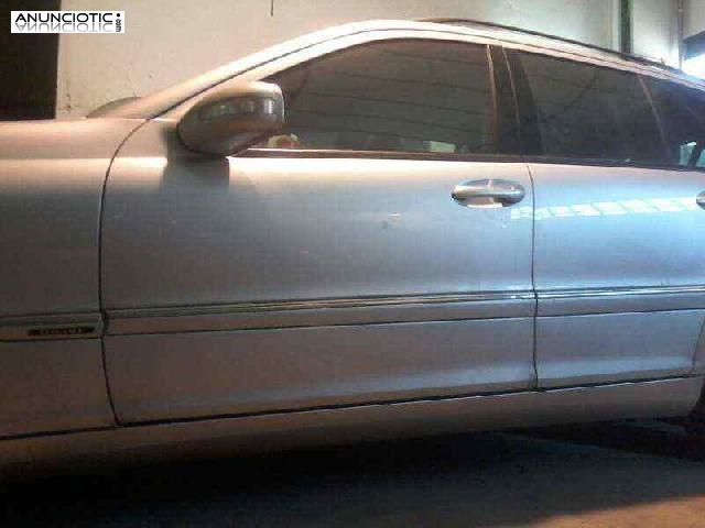 Puerta mercedes 2037200105 clase c