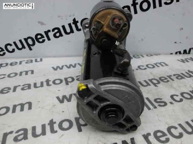 Motor arranqued7r25 de renault - clio