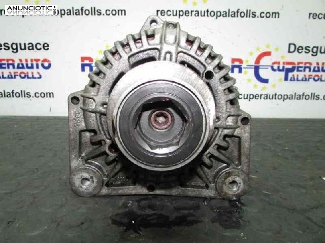 Alternador 8200100907 de renault - clio