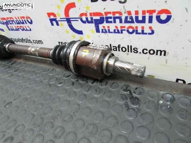 Palier 8200330413 de renault