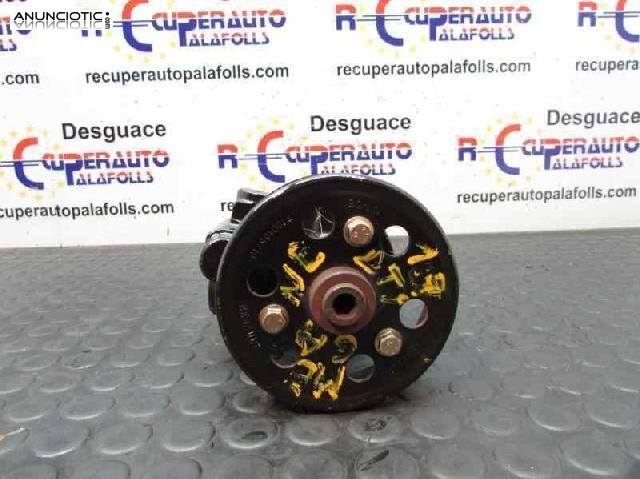 Bomba direccion 7700840801 de renault