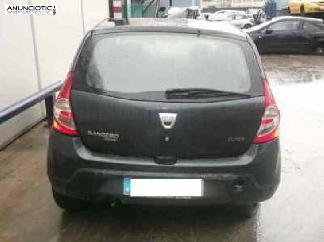 Porton trasero 901006269r de dacia