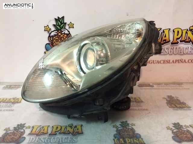 Faro derecho tipo w251 de mercedes -