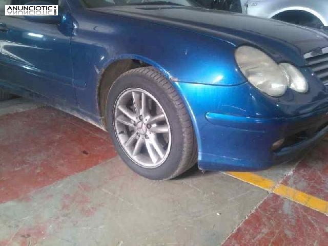 Faro derecho tipo 2038200461 de mercedes