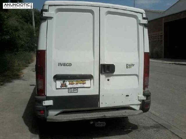 Puerta iveco daily