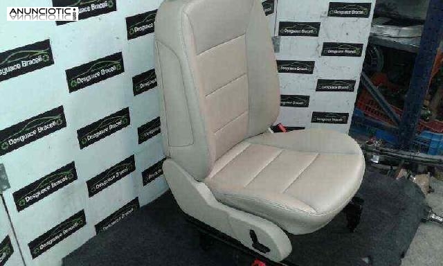 Asiento delantero derecho de 