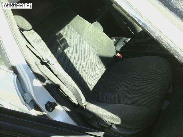 Asiento delantero derecho de bmw-442211