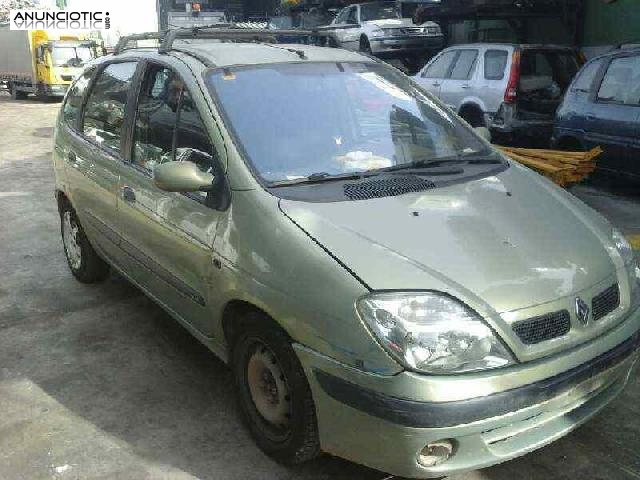 Piloto matricula de renault scenic