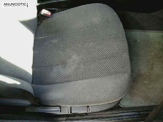 Asiento delantero derecho de bmw-442211