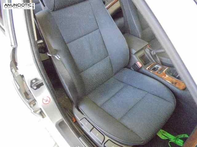 Asiento delantero derecho 3678117