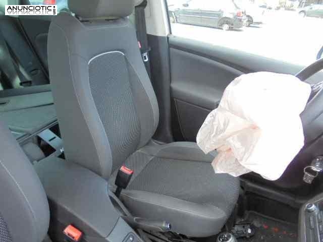 Asiento delantero izquierdo 3806328 seat