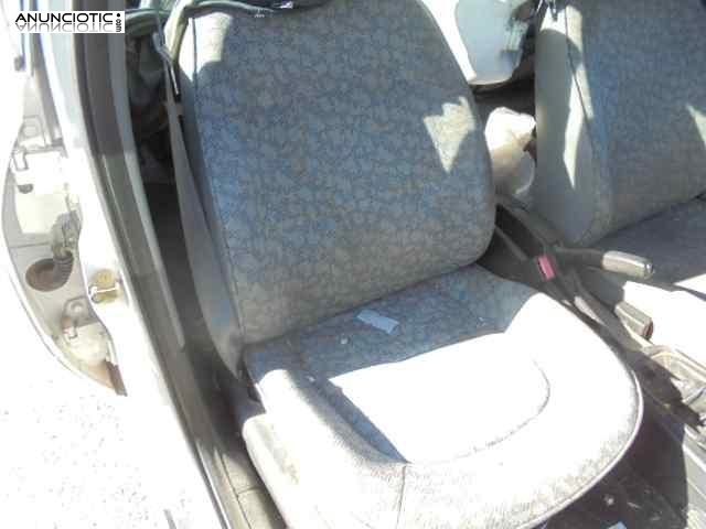 Asiento delantero derecho 4041468